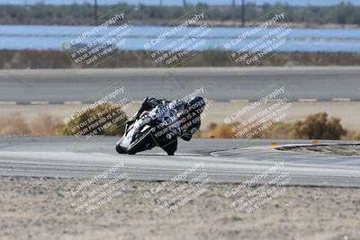 media/Nov-16-2025-Race Pace (Sun) [[8c5fa54630]]/Verified Riders/3-Turn 14 (1045am)/